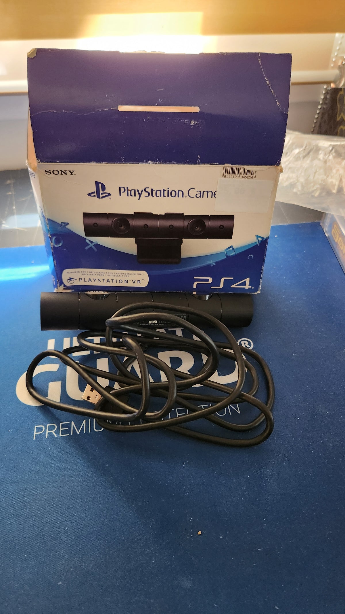 Caméra PlayStation 4 V2 (PS4 Camera Cylindrique) Avec boîte d'origine