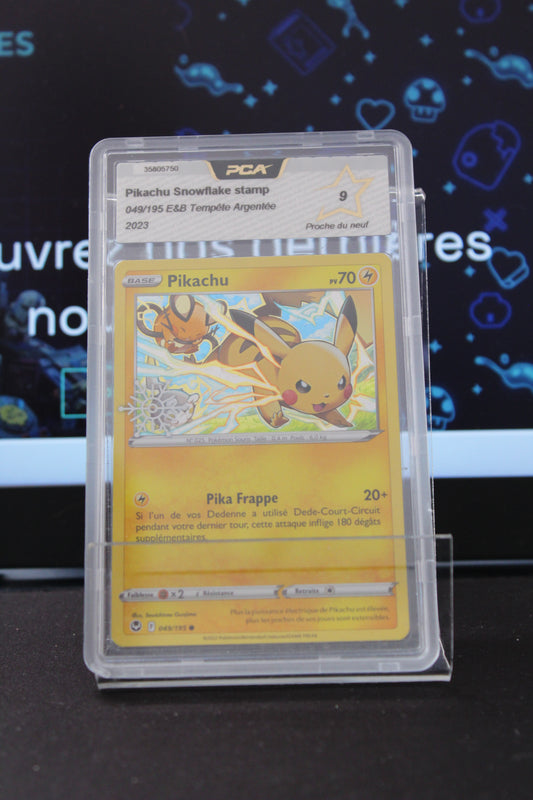 Pikachu Snowflake Stamp (049/195) Tempête Argentée PCA 9 (Proche du Neuf)